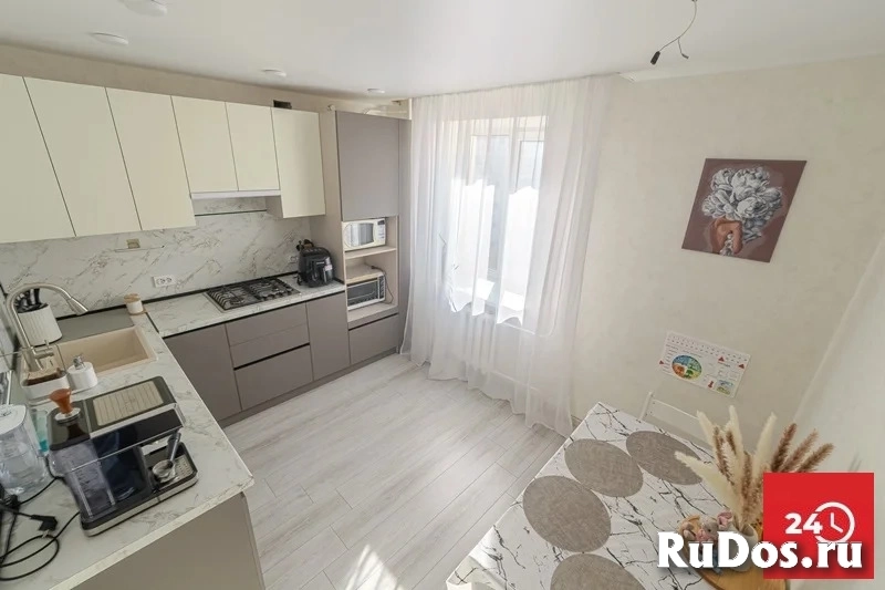 Продам 2 комнатную квартиру 63 м2 изображение 3