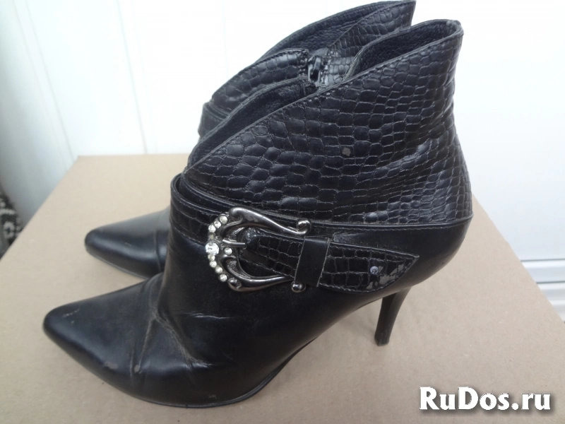 Ботильоны кожаные демисезонные изображение 4