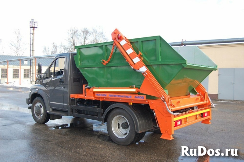 Вывоз старой мебели из квартиры газель фото