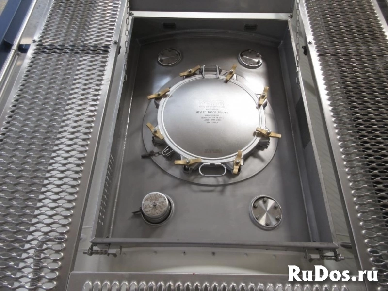 Танк-контейнер тип Т11 объём 25м3 для перевозки растворителей, новый. изображение 5