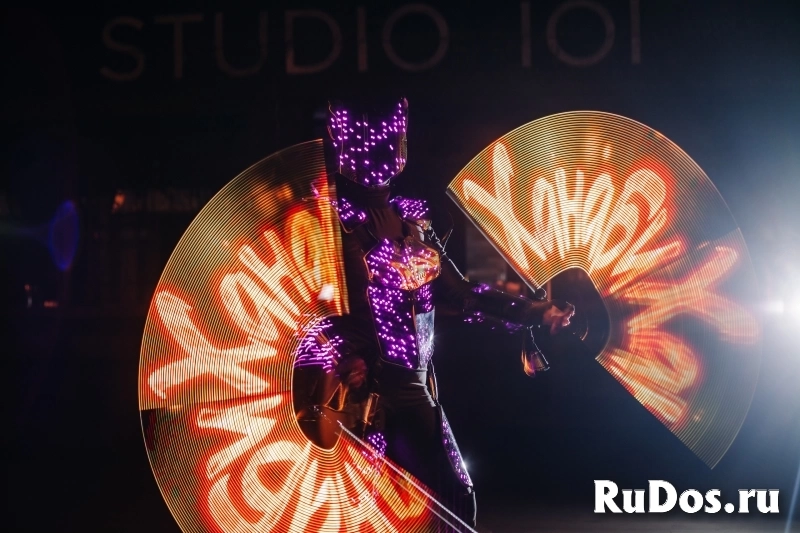 Нужны парни и девушки для участия в световом шоу изображение 6