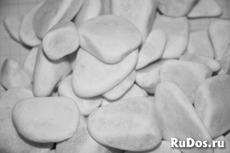 Мрамор белый, галька мраморная, мрамор галтованный фотка