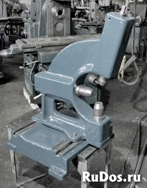 Люнет 1А64 кулачковый, подвижный фото