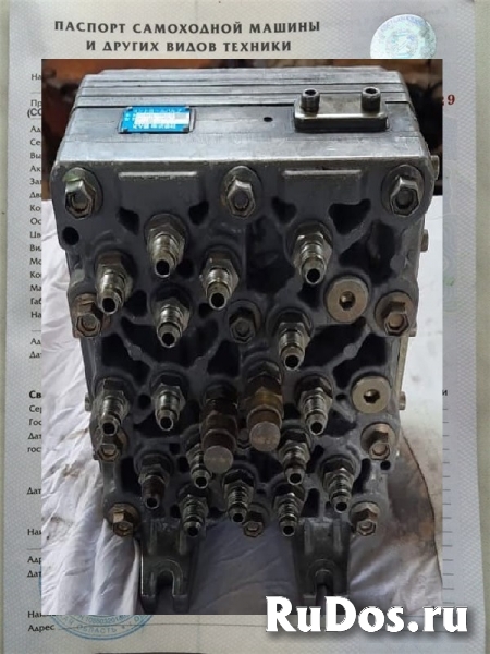 Пилотный гидрораспределитель 4634207 фотка