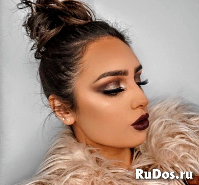 Amy-Rose Walker Hairstyle Bun изображение 6