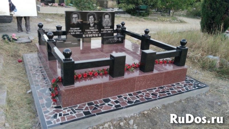 Изготовление памятников из гранита и мрамора фото