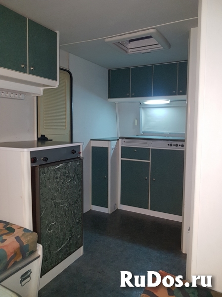 Прицеп дача, дом на колесах KIP  44EK  в отличном состоянии изображение 7