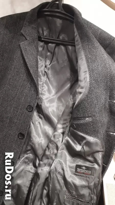 Мужское пальто из натуральной шерсти изображение 3