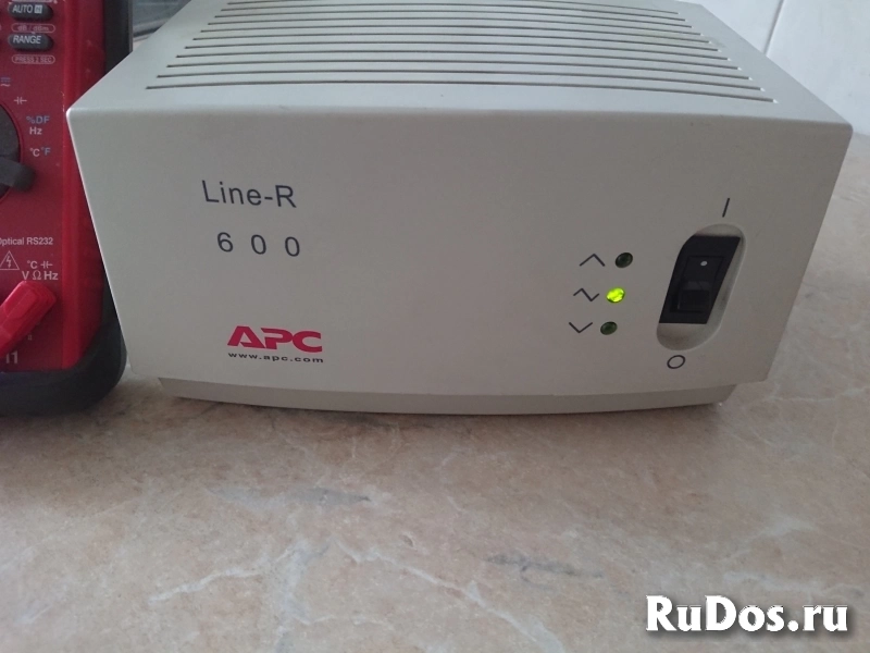 Стабилизатор напряжения APC Line-R фотка
