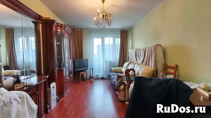 Продам квартиру возле метро изображение 5