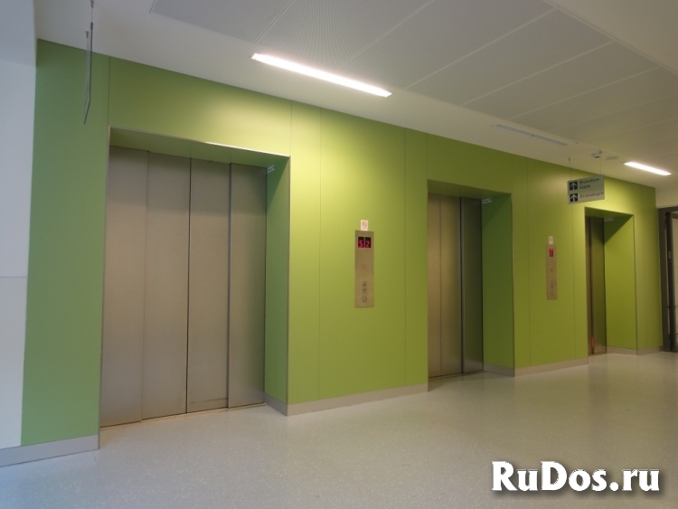 Листовой крупноформатный пластик ДБСП для коммерческих интерьеров фотка