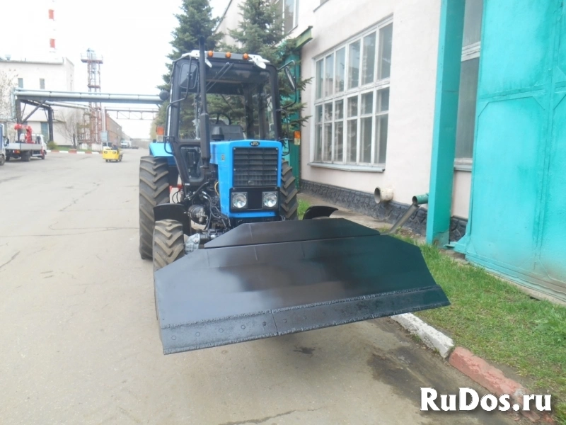 Отвал коммунальный (снежный) для трактора МТЗ-80/82. фото