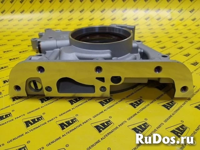 Крышка двигателя перед Volvo 04259224 фотка