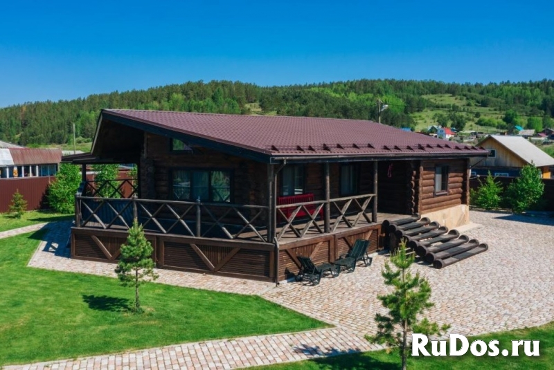 Загородный брусовой дом. фотка