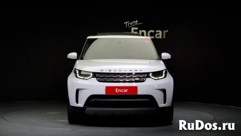 Land Rover Discovery 5 фото