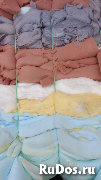 Продаем обрезки поролона фото