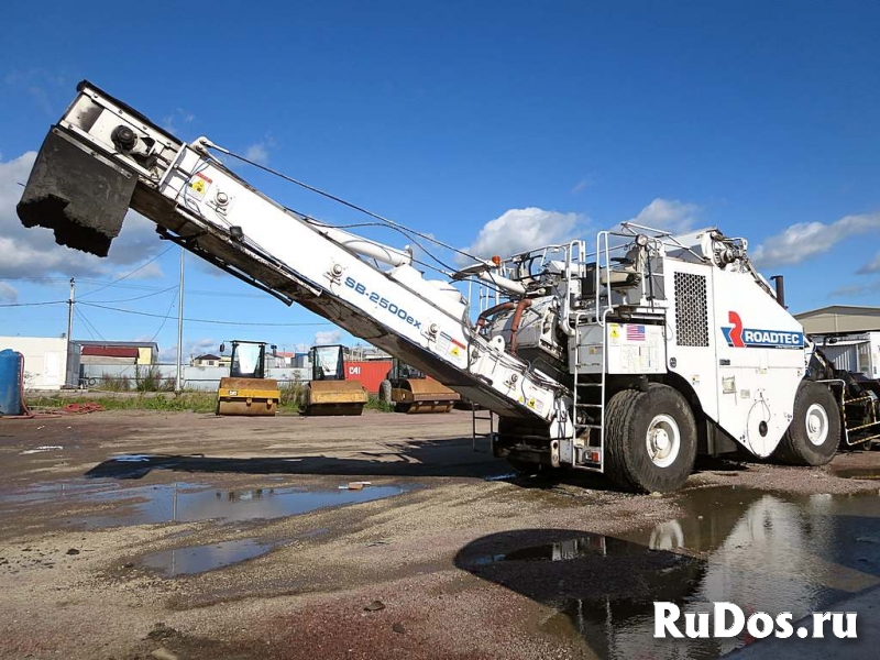 Перегружатель асфальтовой смеси Roadtec SB-2500, 2017 г фотка