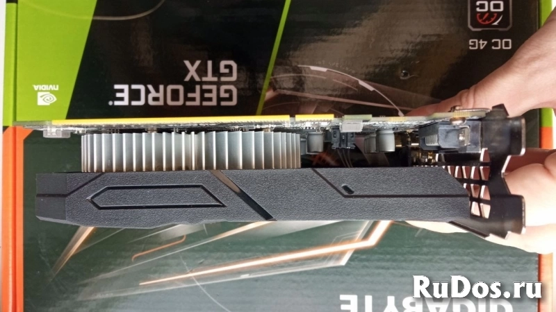 Видеокарта GIGABYTE NVIDIA GeForce GTX 1650 4 ГБ (GV-N1656OC-4GD) фотка