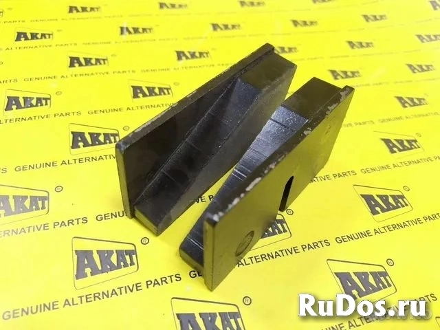 Тормозная колодка тормоза JCB 15/920160 фотка