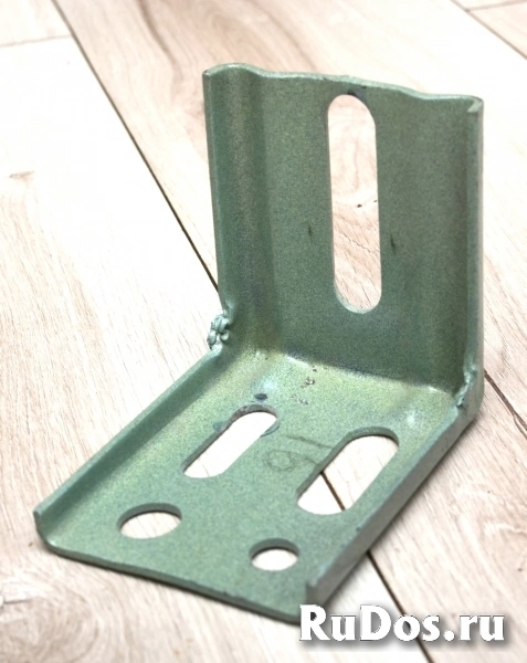 Металлические уголки, кронштейны изображение 4