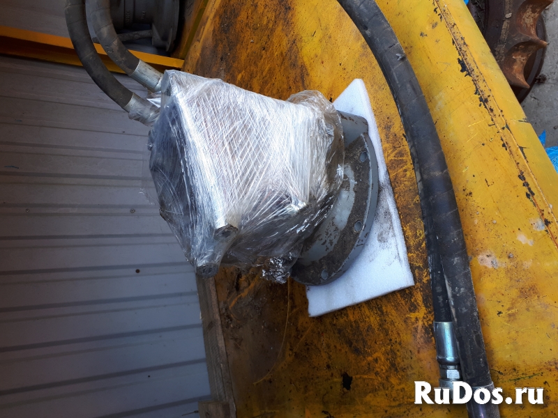 Гидромотор поворота 4423009 изображение 5