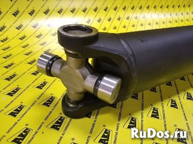 Карданный вал передний Caterpillar 202-7874 фотка