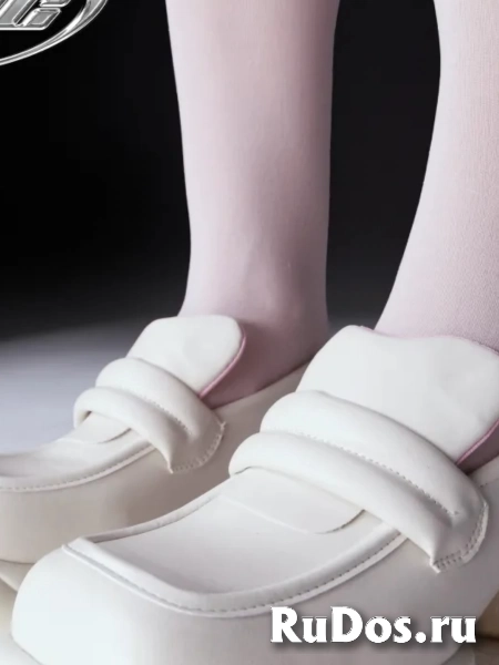 Туфли лоферы дутики белые на толстом каблуке у2к фото