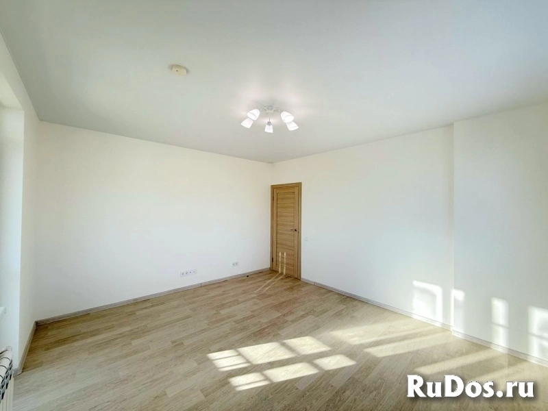 Продам 2 комнатную квартиру 56.5 м2 изображение 8