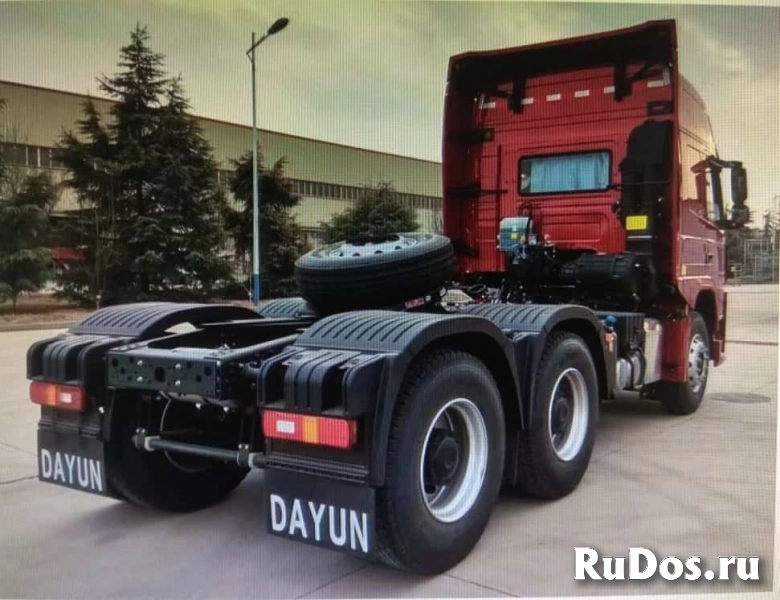 Дизельный седельный тягач DAYUN CGC4250, 6х4, 460 л.с., Euro V фотка