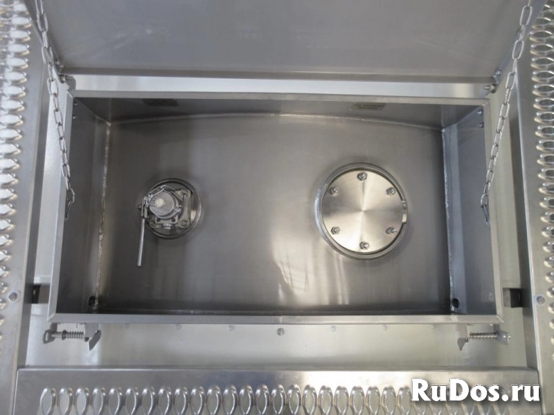 Танк-контейнер тип Т11 объём 24м3 для перевозки щелочных элементов, новый. изображение 4