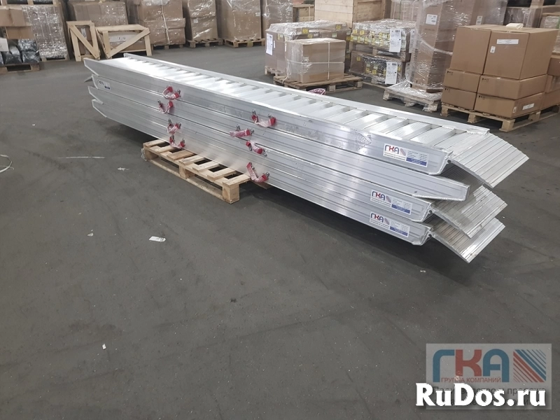 Аппарели алюминиевые для погрузки автобусов фото