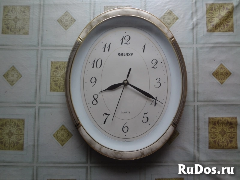 Часы настенные Galaxy фото