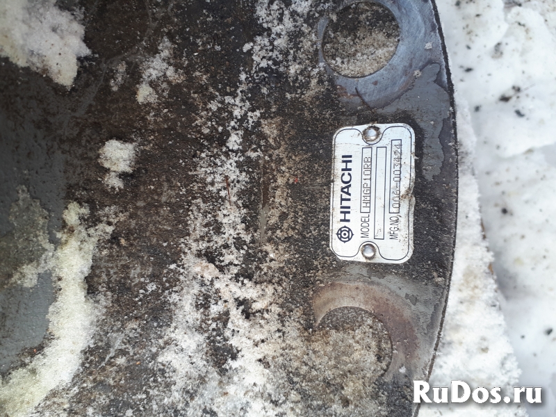 Редуктор поворота башни 9180778 фотка