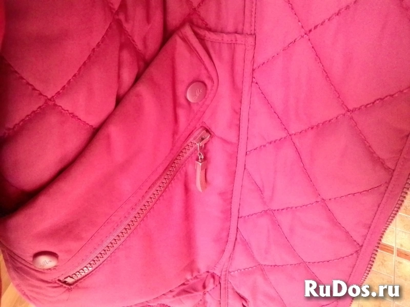 Куртка женская демисезонная 60 размера. изображение 4