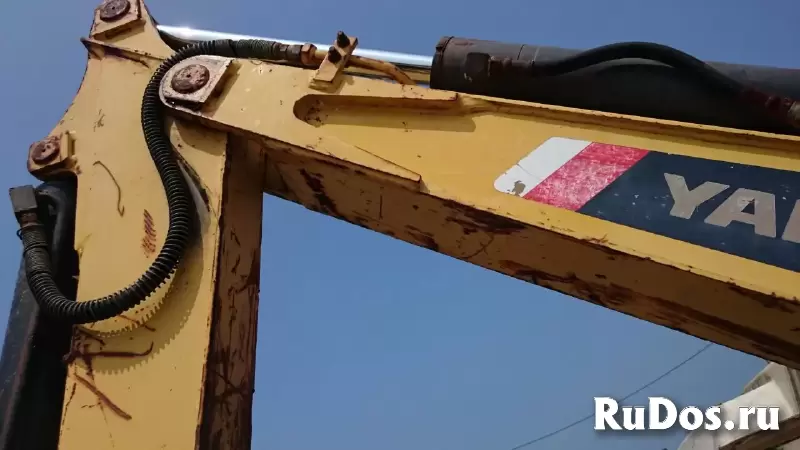Японский мини-экскаватор YANMAR B-22 изображение 7