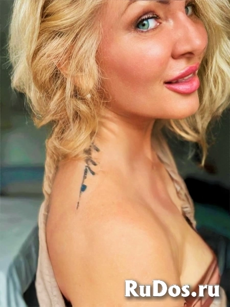 Кто приедет и даст в рот? Катрин,  8-921-920-8551 м. Новочеркасская фотка