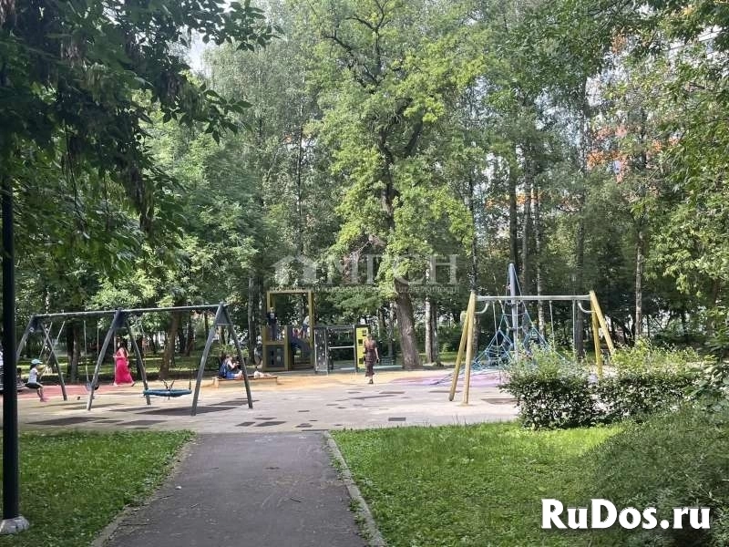 Продам 2 комнатную квартиру 56.3 м2 изображение 4