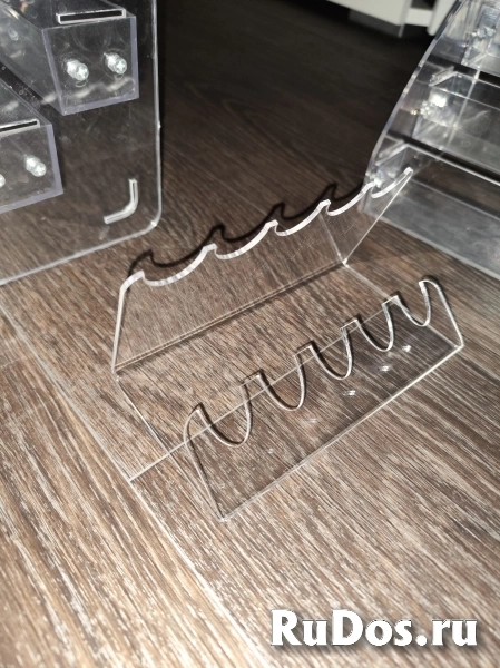 полка под лаки, косметику и игрушки изображение 4