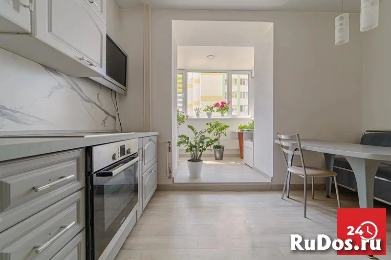 Продам 2 комнатную квартиру 60 м2 изображение 4