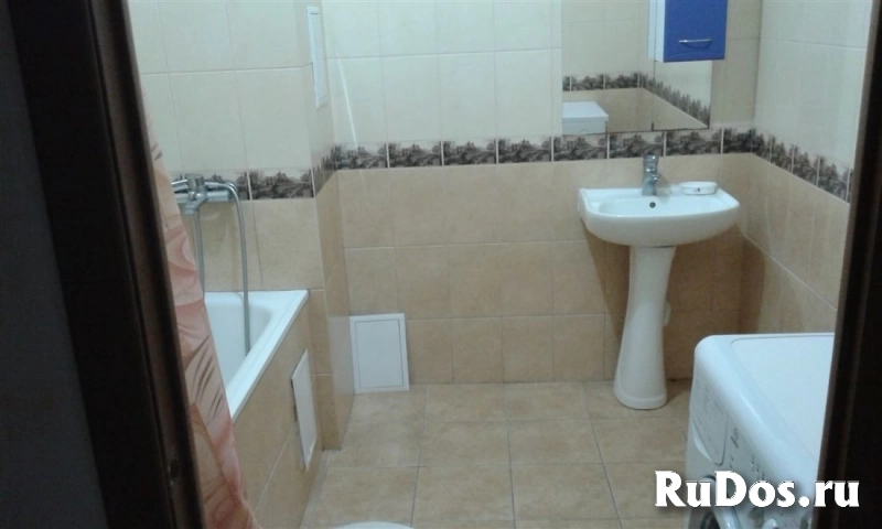 Продам 2 комнатную квартиру 68 м2 изображение 4