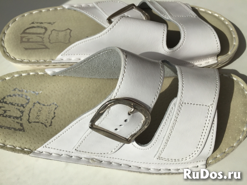 Шлепки тапки новые ledi сербия 36 35 размер белые кожа ортопедия изображение 6