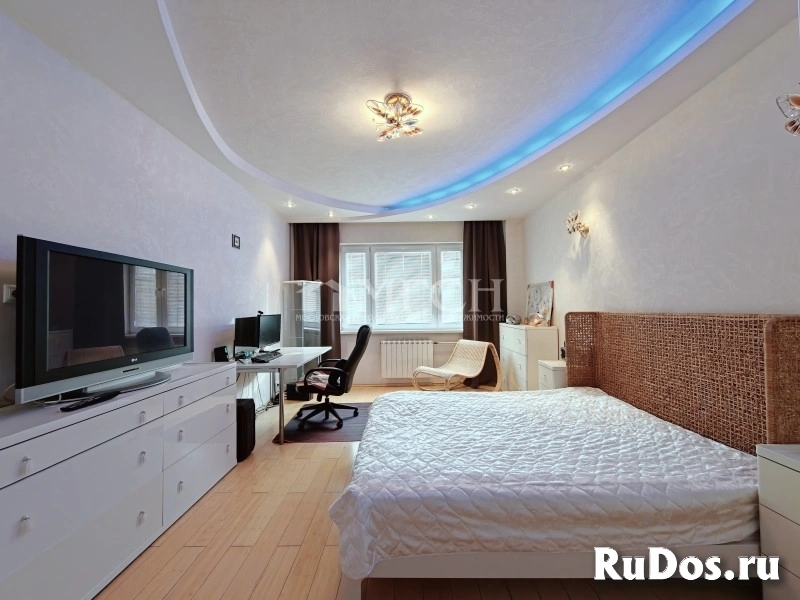 Продам 2 комнатную квартиру 76.5 м2 фотка