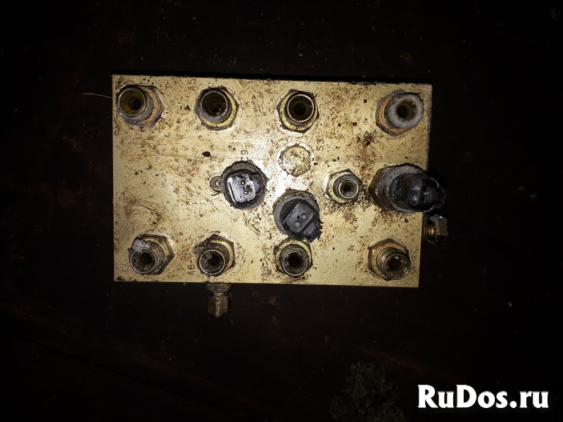 Клапан челночный JCB 25/222638 изображение 4