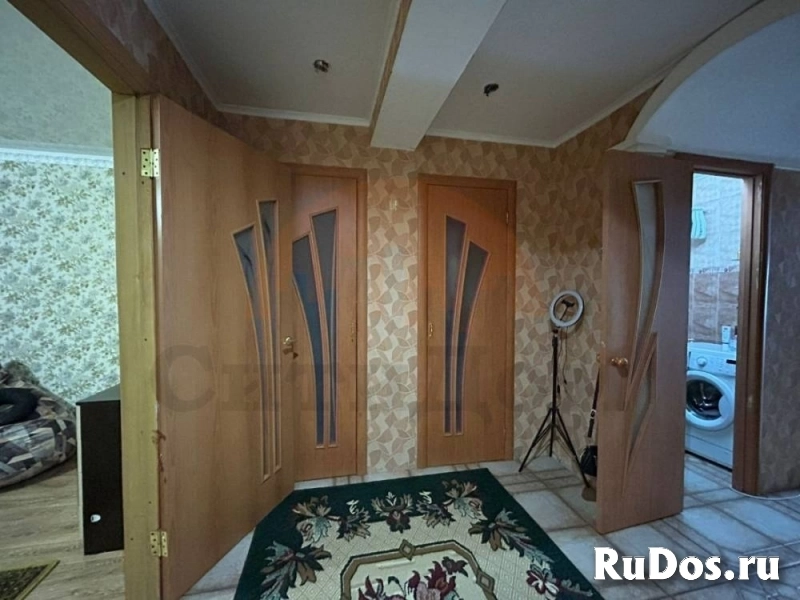 Продам 2 комнатную квартиру 67 м2 изображение 4