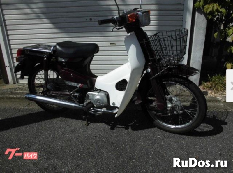 Мотоцикл дорожный Honda Super Cub рама AA01 скутерета корзина фотка