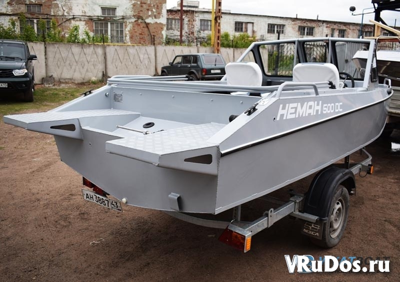 Купить лодку (катер) Неман-500 DC про изображение 5
