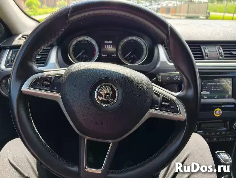 Продам автомобиль SKODA RAPID 2016 г.в. изображение 5