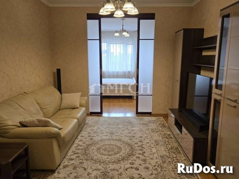 Сдам 2 комнатную квартиру 65 м2 изображение 3