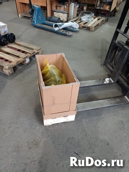 Насос гидравлический 9207291 изображение 4