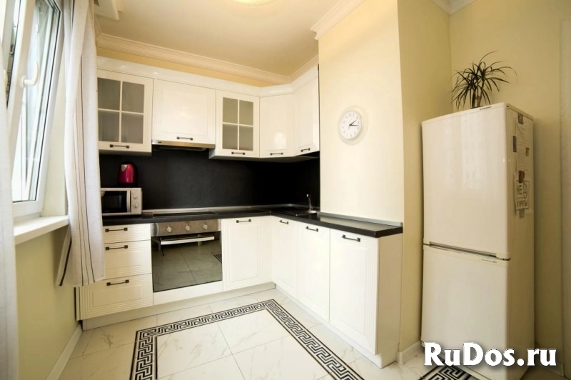 Центральная улица, 2 фотка